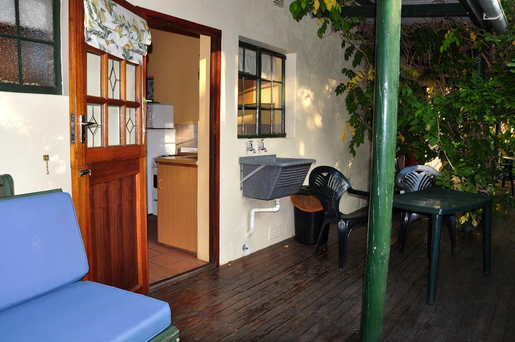 Villa Kierie Kwaak Self Catering Stellenbosch Exterior foto